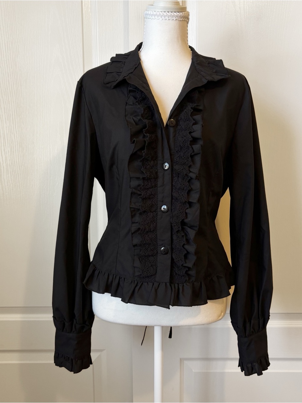 Fanplusfriend Victorian Lolita Black Ruffled High-Collar Button Down Top Large - Picture 3 of 9